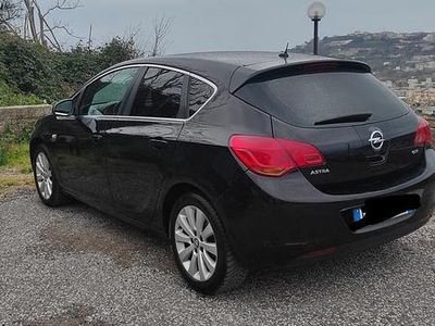 Usata Opel Astra 2010 Nero Berlina