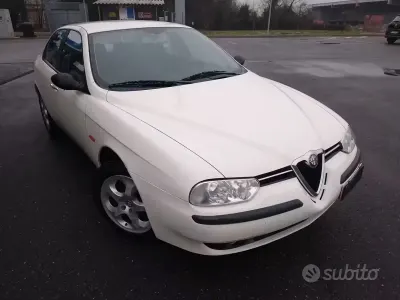Begagnad Alfa Romeo 156 Distinctive 150 HK (110 kW) 2001 Beige Sedan