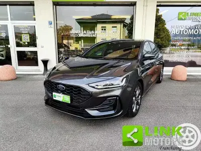 Usata Ford Focus ST-Line 125 CV (91 kW) 2024 Grigio Berlina