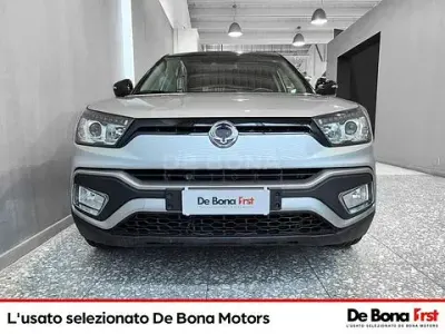 Usata SsangYong XLV 128 CV (94 kW) 2020 Nero SUV