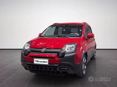 Usata Fiat Panda Cross Cross 70 CV (51 kW) 2025 Rosso Utilitaria