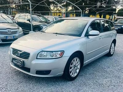Usata Volvo V50 Momentum 125 CV (91 kW) 2008 Grigio Station wagon
