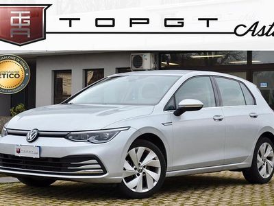 Argento Usata 2023 VW Golf Style Berlina | 23.500 € (Buon prezzo)