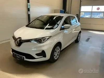 Usata Renault Zoe Life 50 kW (69 CV) 2022 Bianco Utilitaria