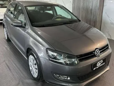 Usata VW Polo Comfortline 75 CV (55 kW) 2012 Grigio Utilitaria