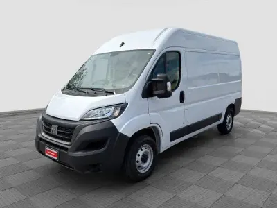 Usata Fiat Ducato 140 CV (102 kW) 2023 Bianco ducato Furgone