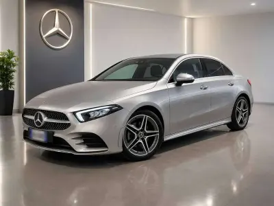 Usata Mercedes A200 Premium 150 CV (110 kW) 2020 Grigio Berlina