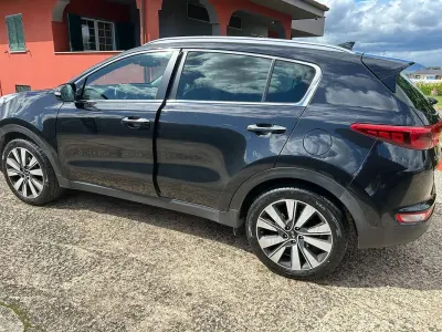 Usata Kia Sportage 116 CV (85 kW) 2017 Nero SUV