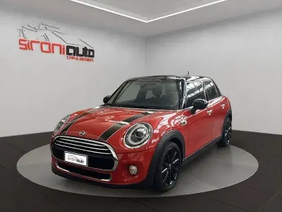 Usata Mini Cooper Hype 136 CV (100 kW) 2018 Arancione Utilitaria