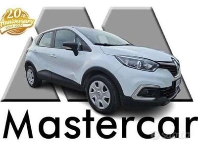 Usata Renault Captur Life 90 CV (66 kW) 2018 Bianco SUV