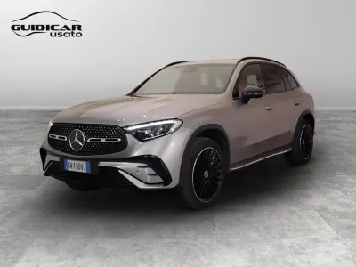 Usata Mercedes GLC300e Advanced Plus 197 CV (144 kW) 2023 Gray SUV