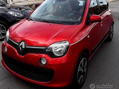 Usado Renault Twingo Expression 2016 Vermelho Citadino