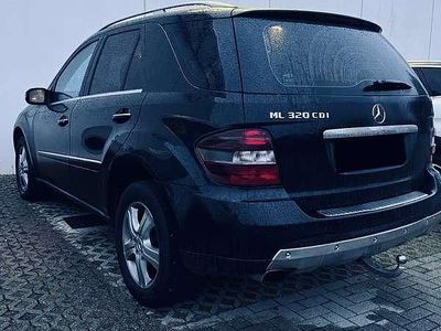 Usata Mercedes ML320 224 CV (164 kW) 2007 SUV