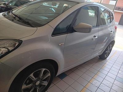 Usata Hyundai ix20 90 CV (66 kW) 2016 Grigio Utilitaria