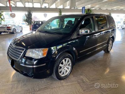 usata Chrysler Grand Voyager 2.8CRD Limited Aut 7-Posti