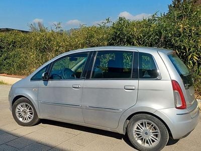 Usata Lancia Musa 69 CV (50 kW) 2010 Grigio Monovolume