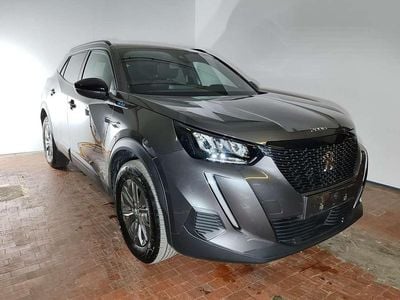 Usata Peugeot 2008 Active 131 CV (96 kW) 2023 Grigio SUV