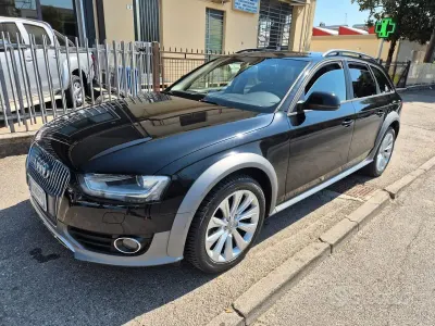 Usata Audi A4 Allroad Business 190 CV (139 kW) 2015 Nero Station wagon
