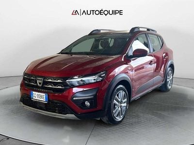Usata Dacia Sandero Essentiel 101 CV (74 kW) 2021 Rosso Utilitaria