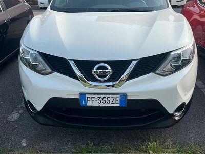 Usata Nissan Qashqai 110 CV (80 kW) 2016 Bianco SUV