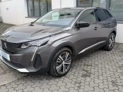Usata Peugeot 3008 Allure 131 CV (96 kW) 2022 Grigio SUV