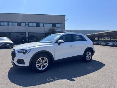 Usata Audi Q3 Business 150 CV (110 kW) 2019 Bianco SUV