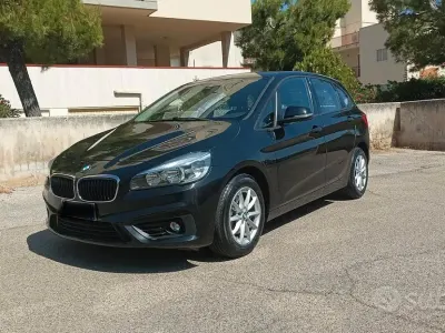 Usata BMW 216 Active Tourer Advantage 116 CV (85 kW) 2017 Bluazzurro Monovolume