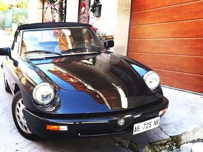 Usata Alfa Romeo Spider 117 CV (86 kW) 1991 Nero Cabrio