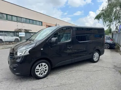 Usata Renault Trafic 145 CV (106 kW) 2018 Nero Monovolume