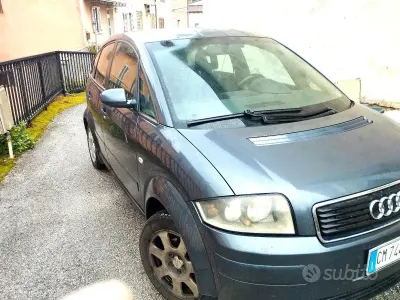 Usata Audi A2 75 CV (55 kW) 2004 Utilitaria