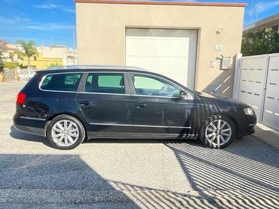 Usata VW Passat Highline 140 CV (102 kW) 2008 Nero Station wagon