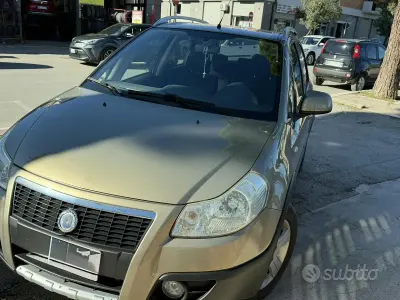 Usata Fiat Sedici 107 CV (78 kW) 2007 SUV