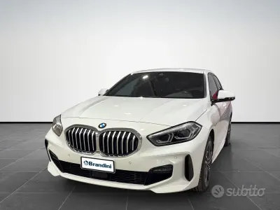 Usado BMW 116 M Sport 109 CV (80 kW) 2023 Blanco Utilitario