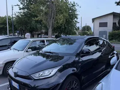Usata Toyota Yaris 261 CV (191 kW) 2022 Utilitaria