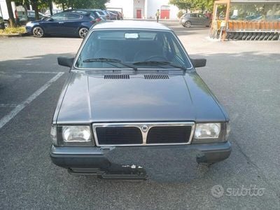 Grigio Usata 1987 Lancia Prisma Berlina | 4000 €