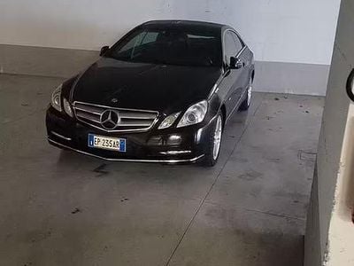 Begagnad Mercedes E350 170 HK (125 kW) 2013 Svart Sedan