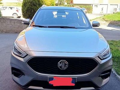 Usata MG ZS Luxury 106 CV (77 kW) 2024 Argento SUV