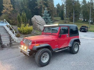 Usata Jeep Wrangler 1991 Rosso SUV