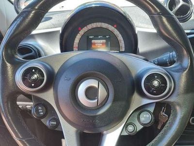 Begagnad Smart ForFour Passion 90 HK (66 kW) 2017 Silver Halvkombi