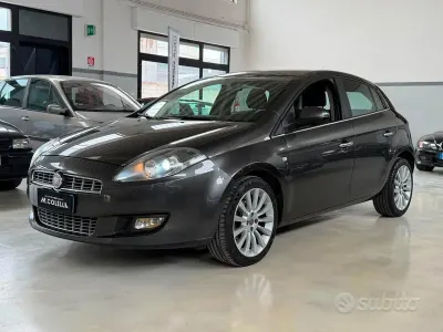 Usata Fiat Bravo Emotion 120 CV (88 kW) 2010 Grigio Utilitaria