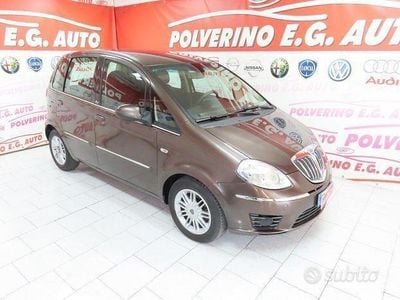 Usata Lancia Musa 95 CV (69 kW) 2010 Marrone Monovolume