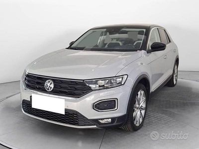 Usata VW T-Roc Advance 150 CV (110 kW) 2018 Bianco SUV