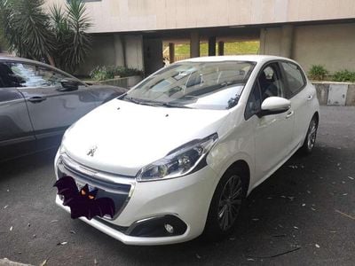 Usata Peugeot 208 Active 82 CV (60 kW) 2017 Utilitaria