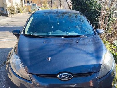 Usata Ford Fiesta 60 CV (44 kW) 2010 Grigio Berlina