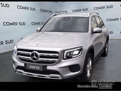 Usata Mercedes GLB180 116 CV (85 kW) 2024 Grigio SUV