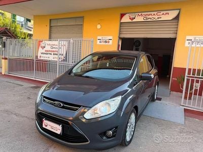 Begagnad Ford C-MAX 115 HK (84 kW) 2015 Grå Minibuss