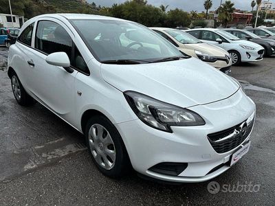 Usata Opel Corsa 95 CV (69 kW) 2018 Bianco Coupé