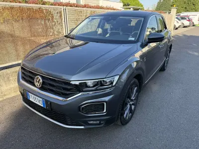 Usata VW T-Roc Edition 150 CV (110 kW) 2018 Grigio SUV