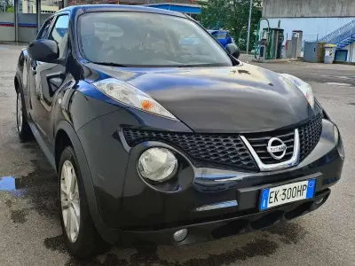 Usata Nissan Juke Tekna 110 CV (80 kW) 2011 Nero SUV
