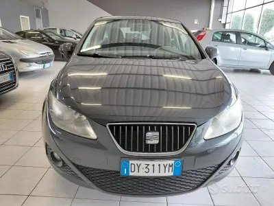 Usata Seat Ibiza Reference 86 CV (63 kW) 2010 Grigio Berlina